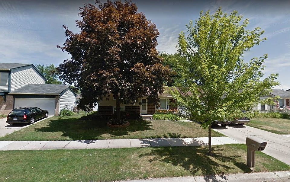 1st image of 1211 Heritage Dr