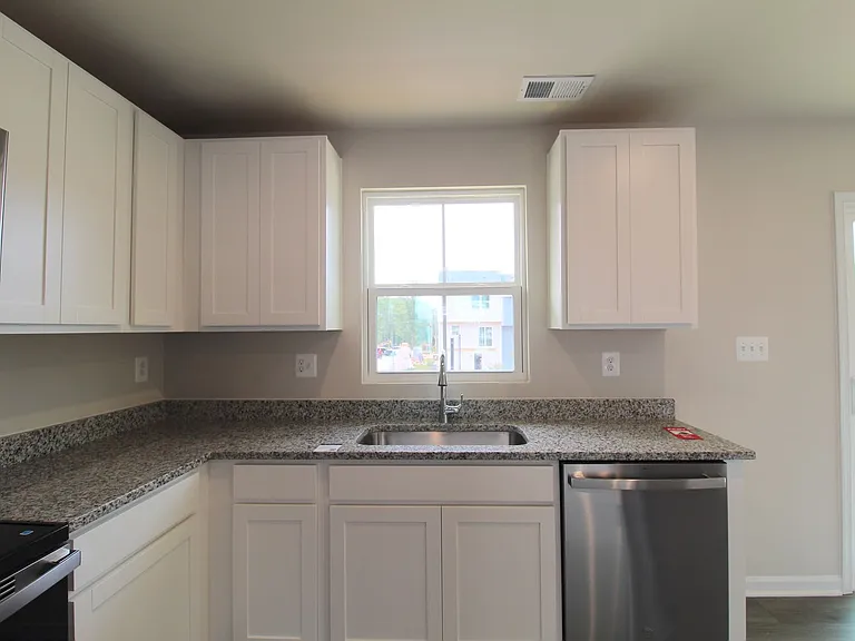 34 Apple Wood Ln — Photo 10
