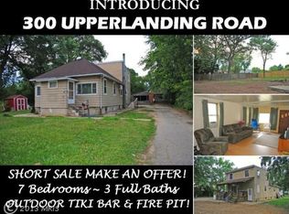 300 Upperlanding Rd, Essex, MD 21221