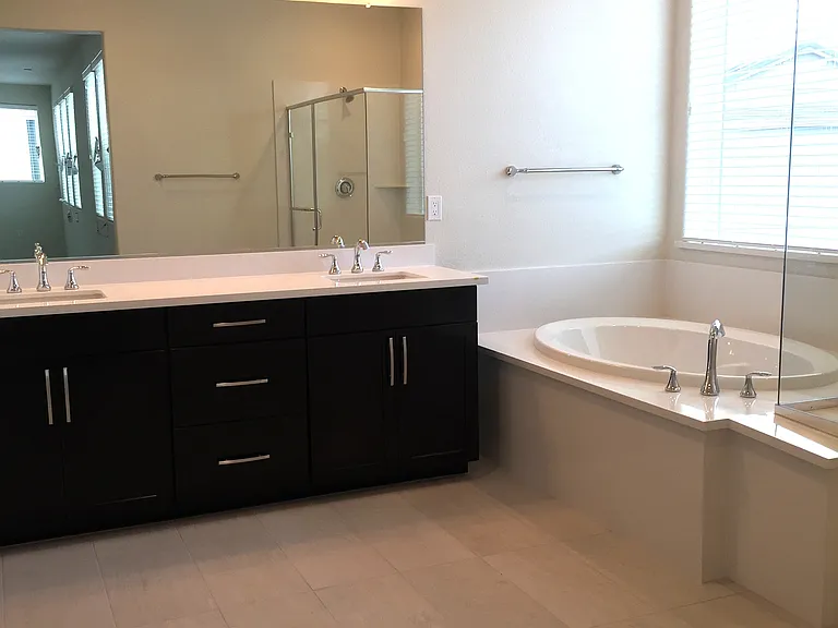 931 Island Palm Way — Photo 8
