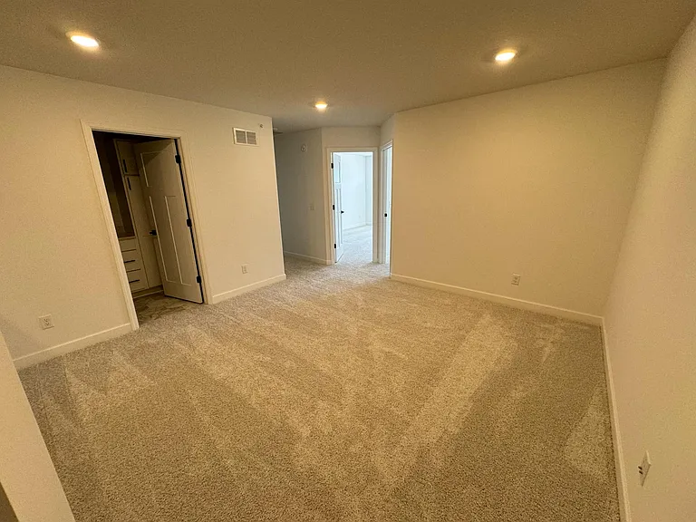 3042 Hemlock St #HEMLOCK — Photo 7