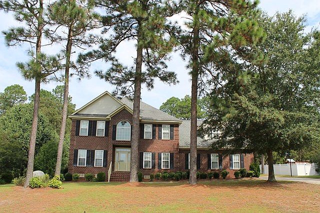 1st image of 121 Sevendales Dr