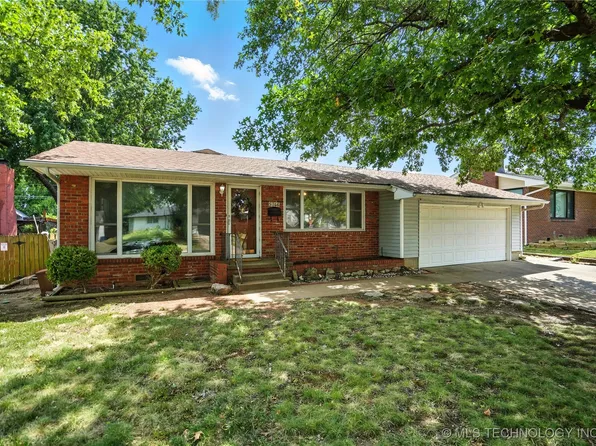 5746 E 25th Pl, Tulsa, OK 74114