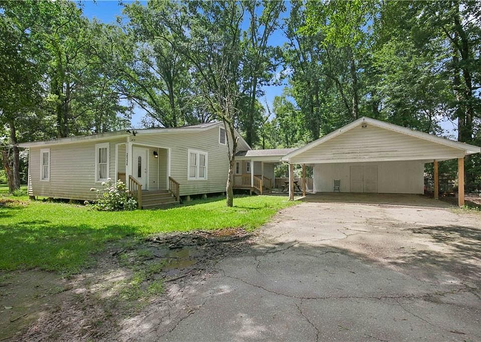 1st image of 25236 McCarroll Rd