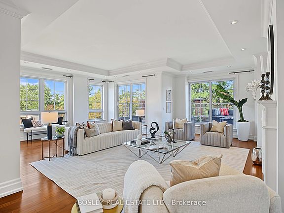 3rd image of 21 Burkebrook Pl #504