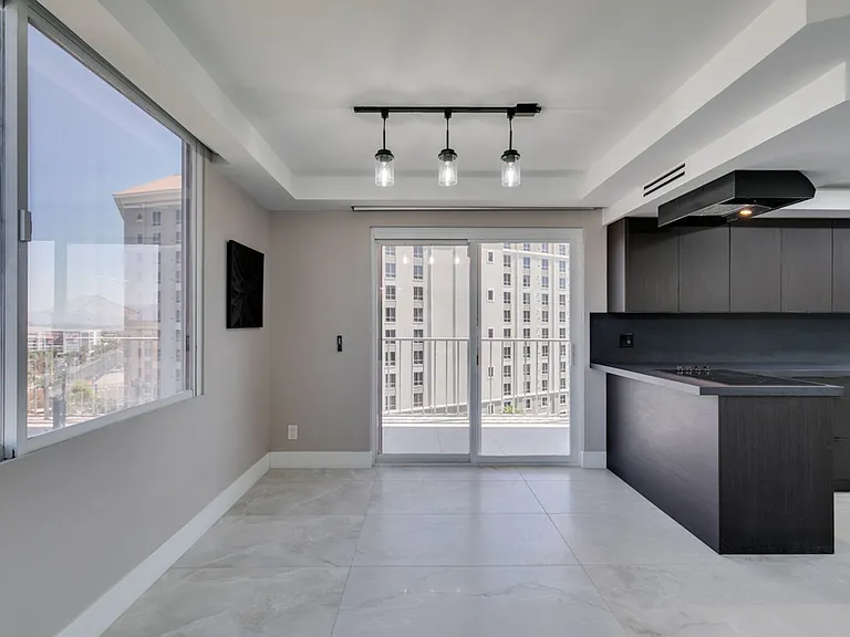 205 E Harmon Ave #1012 — Photo 14
