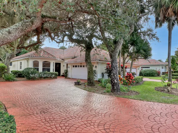 205 Osprey Villas Ct, Melbourne Beach, FL 32951