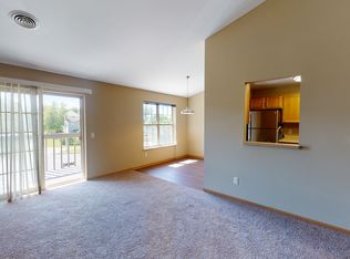 1513-1601 Glacier Hill Drive, Madison, WI 53704