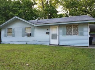 109 Village Dr, Vicksburg, MS 39183