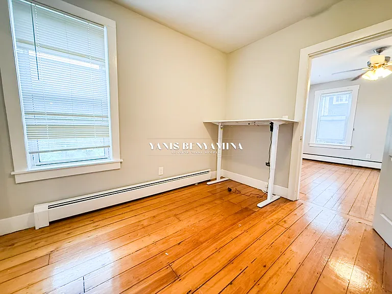 25 Elmer St — Photo 14