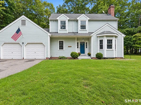 11 Ebony Lane, Essex, CT 06442