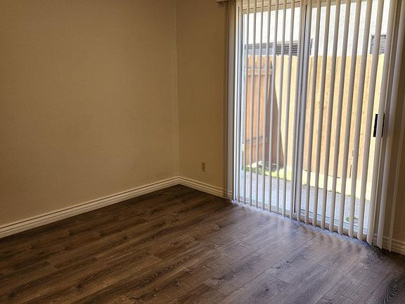 3rd image of 4828 Art St APT 3