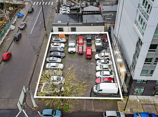 240 NE M L King Blvd, Portland, OR 97232