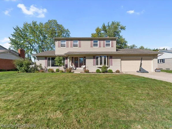36236 Whitcomb St, Livonia, MI 48154