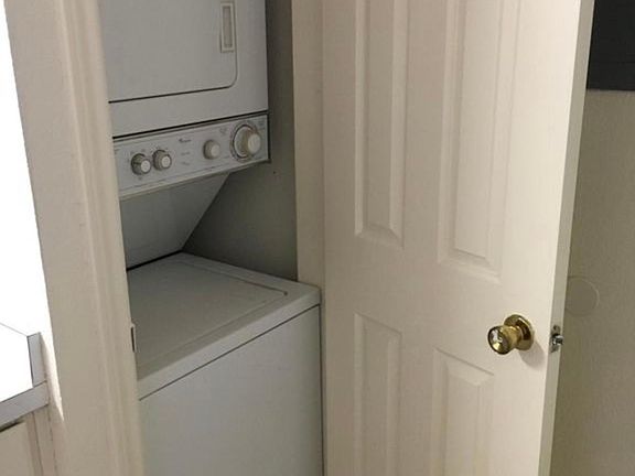 4th image of 3206 S Fielder Rd APT 106