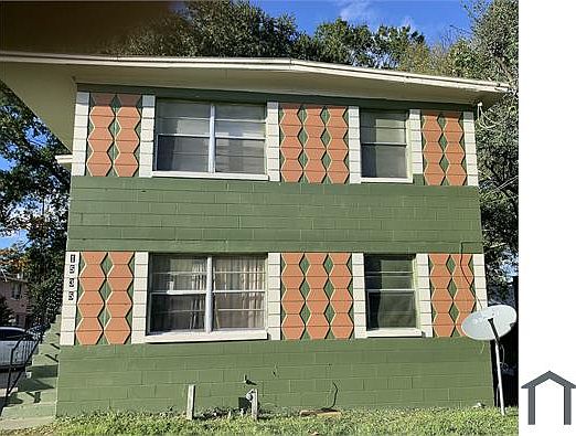 1st image of 1535 W Beaver St #3