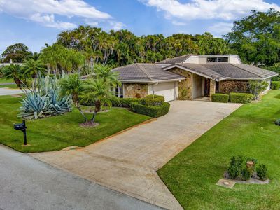 6378 Eastpointe Pines Street, Palm Beach Gardens, FL, 33418