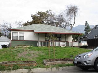 311 E Poppyfields Dr, Altadena, CA 91001