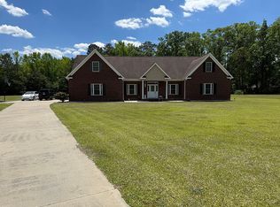 1046 Mockingbird Rd, Williamston, NC 27892