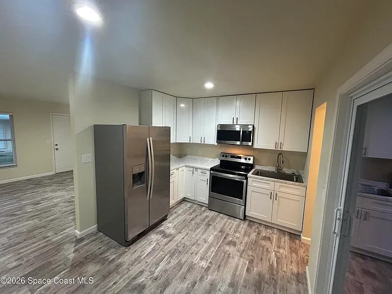 101 Lagrange Ave #101 — Photo 8