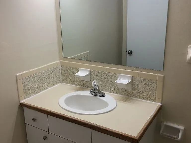 441 Harding Pl #A14 — Photo 26