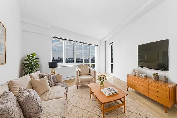 Rented by MNS | media 1