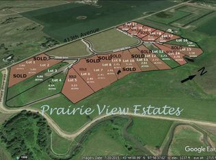 Cedar Ridge Cir, Mitchell, SD 57301