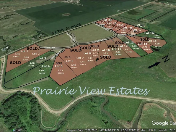 Deer Valley Cir, Mitchell, SD 57301