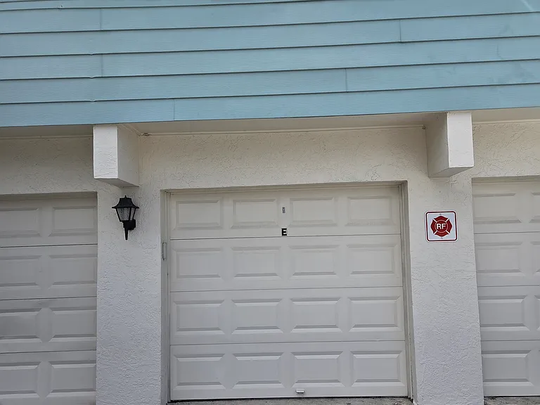 3247 38th Way S #E — Photo 30