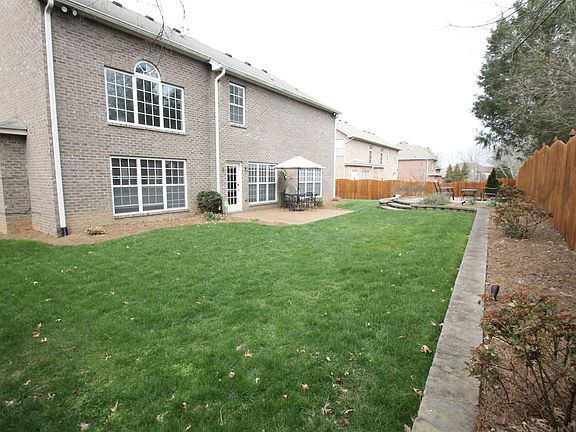 2nd image of 3124 Bruce Gardens Cir