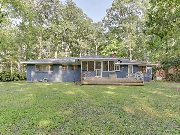 4th image of 613 Lynn Shores Dr