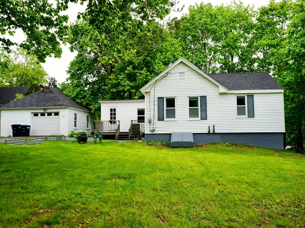 189 Oak Street, Old Town, ME 04468