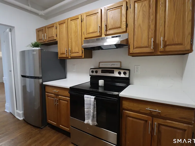 187 Bank St #302 — Photo 4
