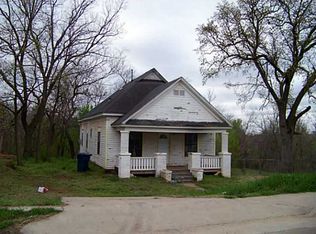 403 E 9th St, Chandler, OK 74834