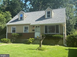 4000 Adams Dr, Silver Spring, MD 20902