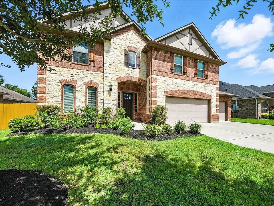 2072 Brookmont Dr