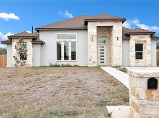 201 N Paseo De La Tranquilidad St, Mission, TX 78572