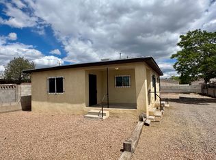 308 52nd St SW, Albuquerque, NM 87105