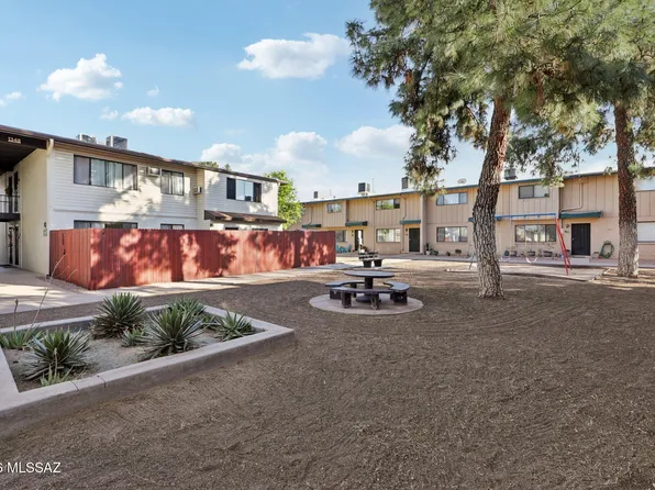 1378 S Avenida Polar #L-3, Tucson, AZ 85710