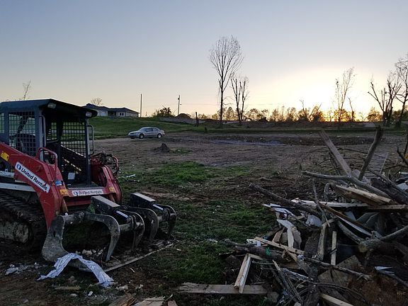 5th image of 125 Catalpa Dr
