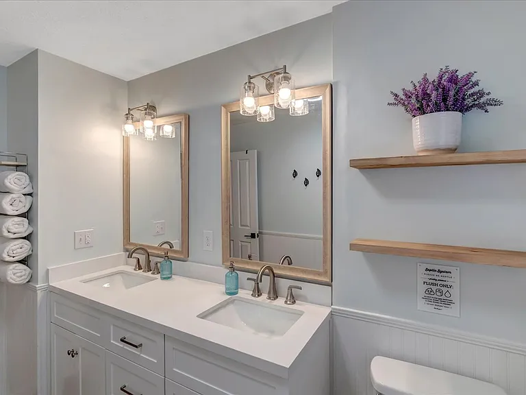 296 Milton Dr — Photo 32