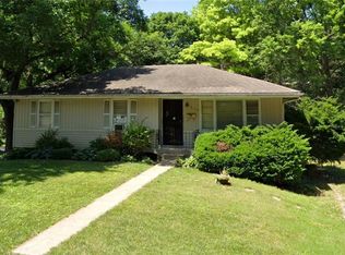 8116 Wayne Ave, Kansas City, MO 64131