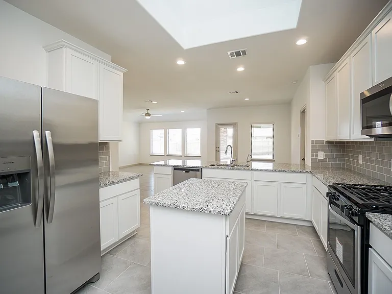 3318 Parker Trace Dr — Photo 15