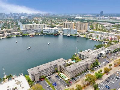 2200 Diana Dr #206, Hallandale Beach, FL, 33009