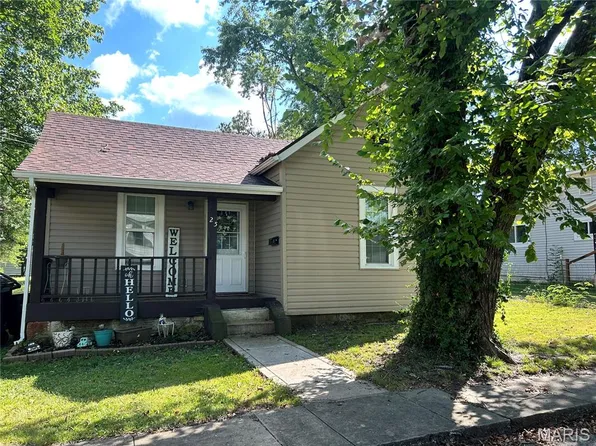 25 C St, Bonne Terre, MO 63628