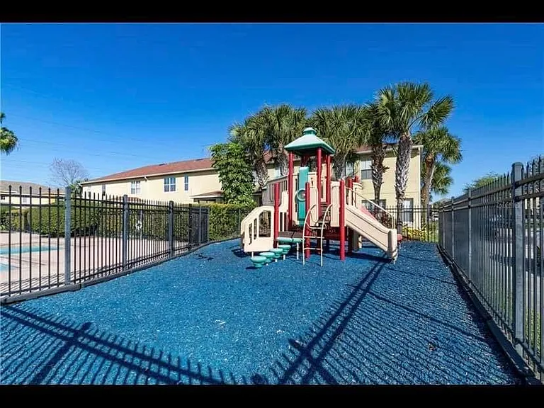 2038 Sunset Meadow Dr — Photo 25