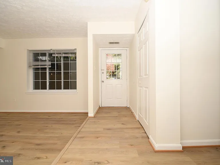 13246 Bayberry Dr #35 — Photo 6