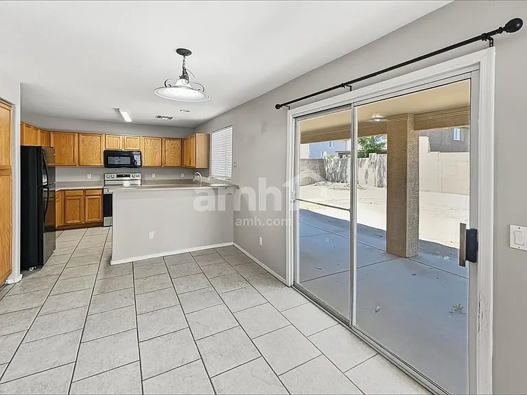 11940 W Charter Oak Rd — Photo 5