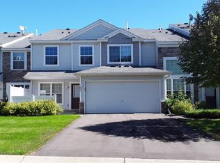 7659 Arboretum Village Ln, Chanhassen, MN 55317