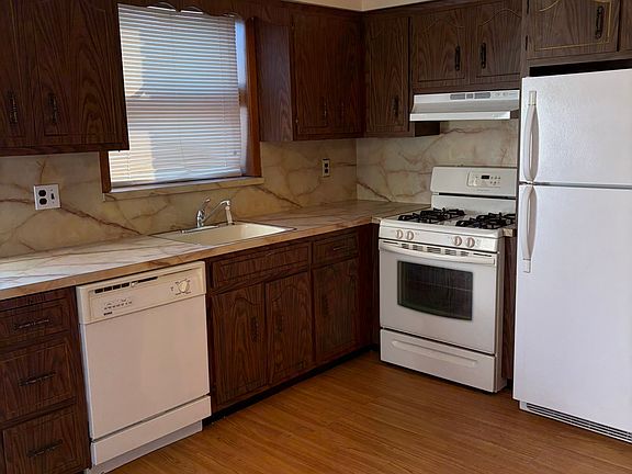 4th image of 36 North St APT 1